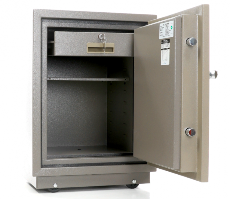 Огнестойкий сейф Valberg FRS-66T CL купить в Перми