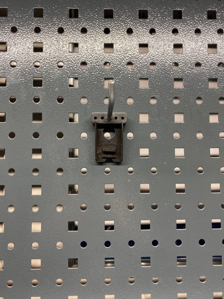 Крючок 75 мм купить в Перми