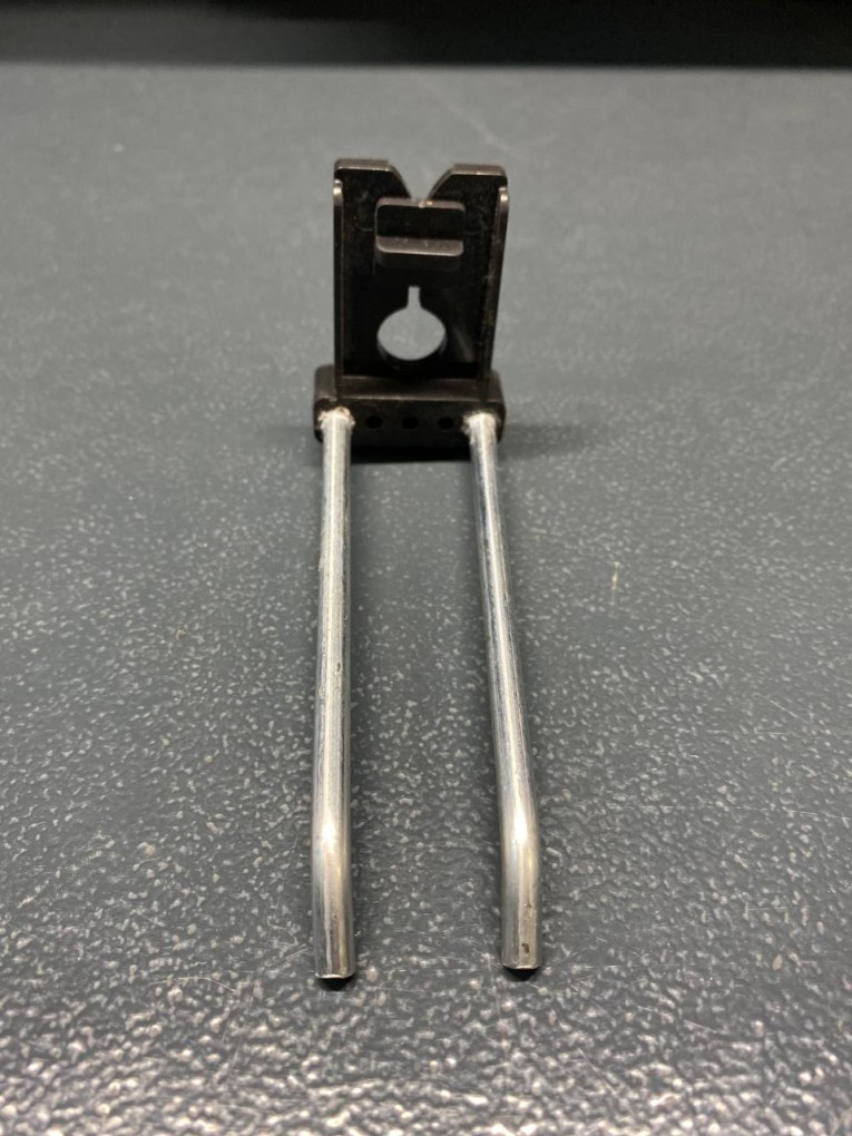 Крючок двойной 100 мм купить в Перми