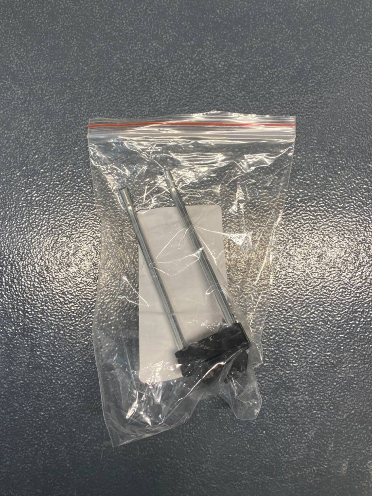 Крючок двойной 100 мм купить в Перми