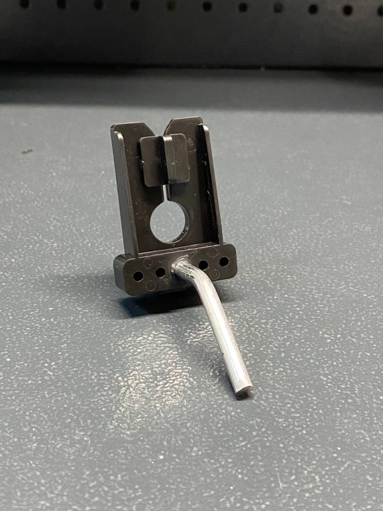 Крючок наклонный 50 мм купить в Перми Крючок наклонный 50 мм купить в Перми